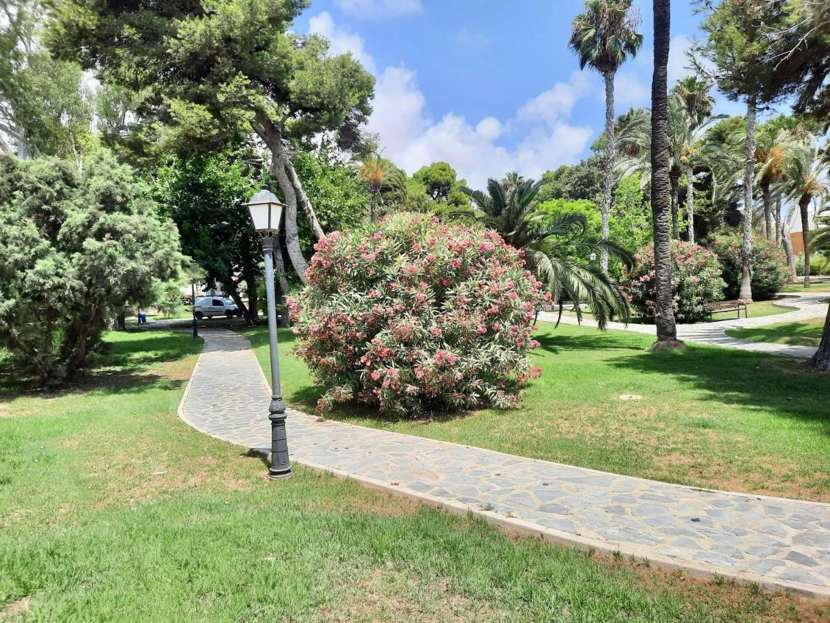 Sinforosa Park Apartments تورّيفيِخا المظهر الخارجي الصورة